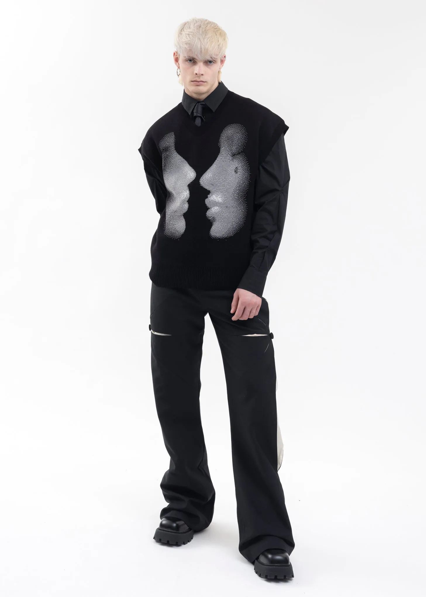 BLACK KISS KNIT VEST