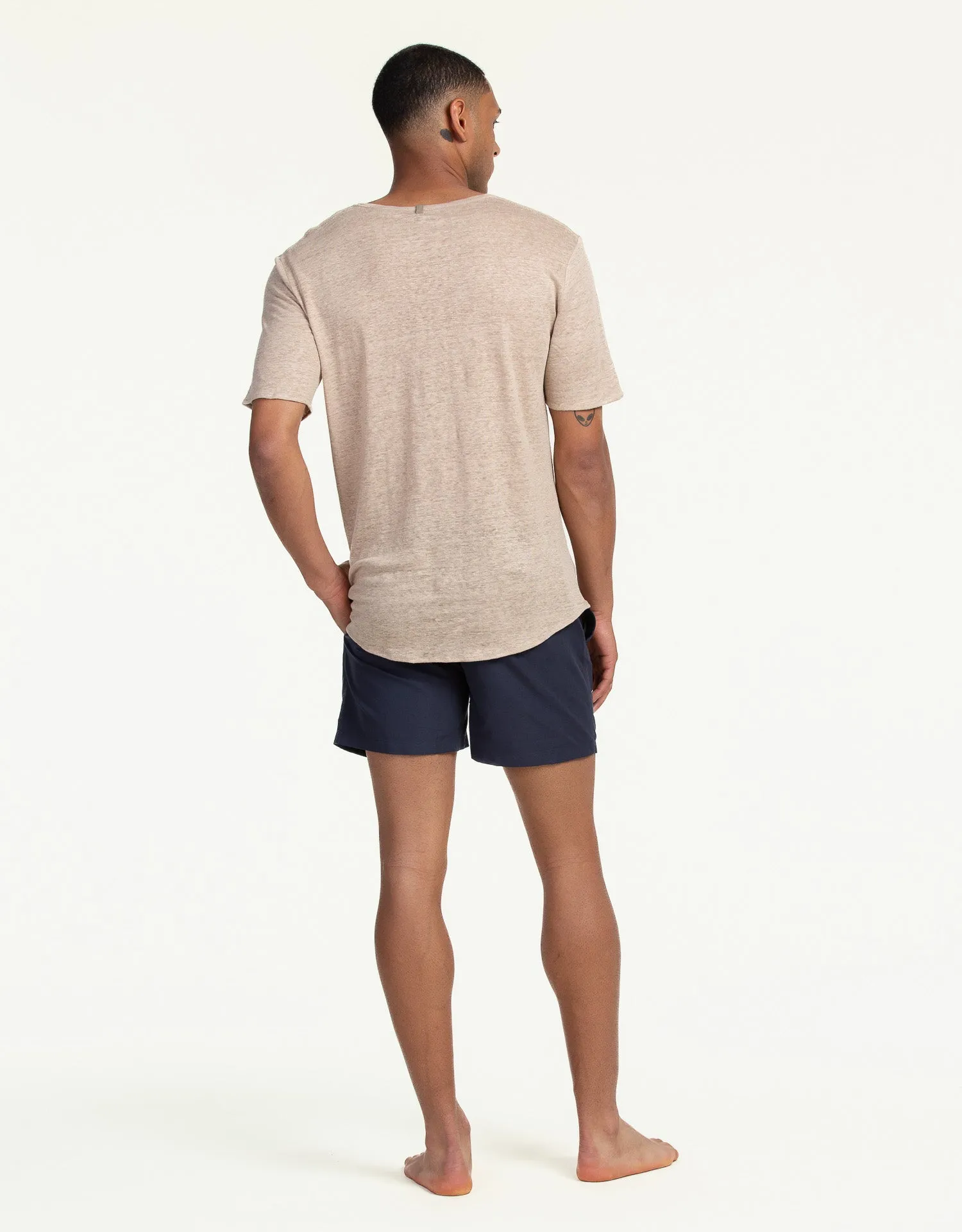 C-NECK LINEN SAND
