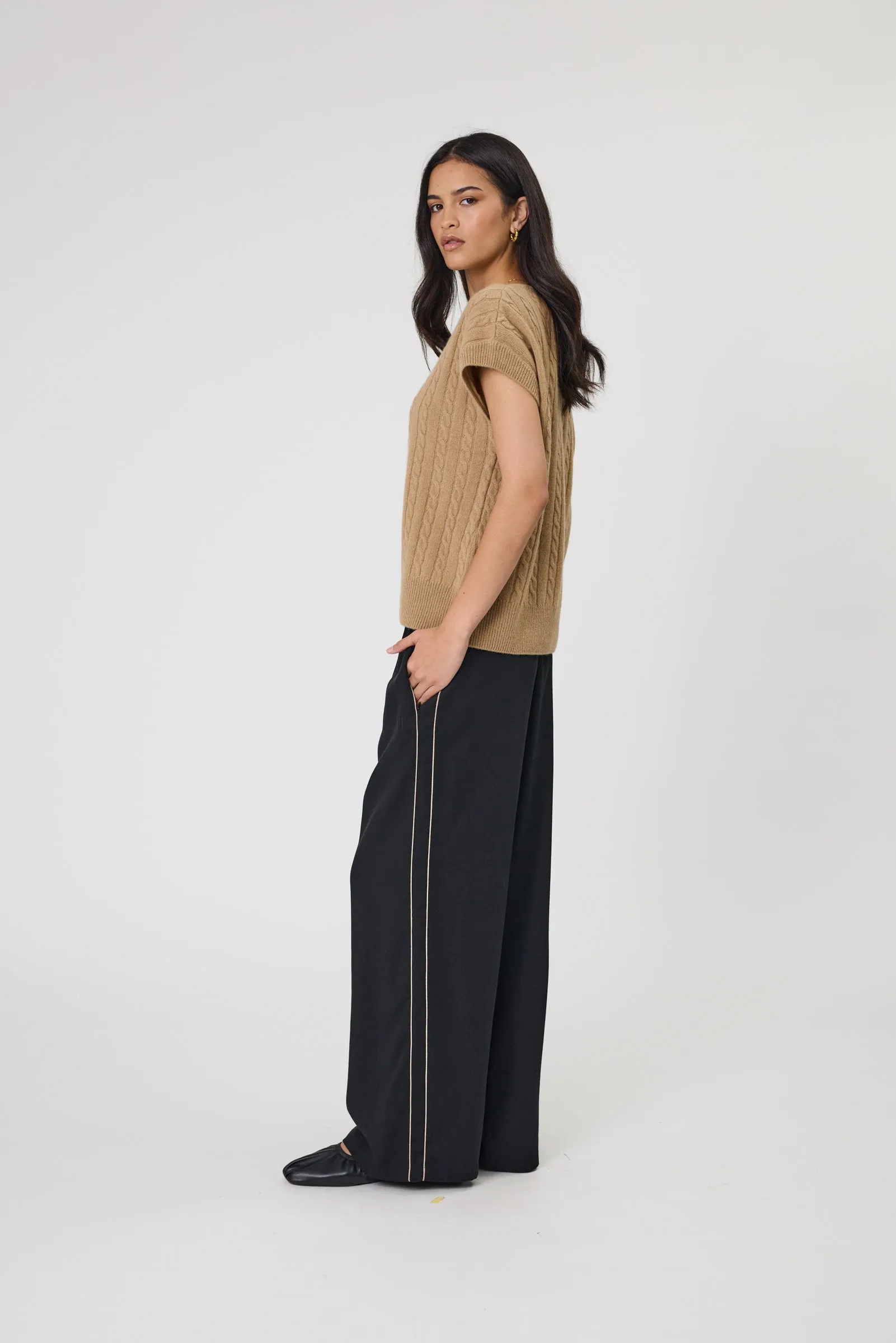 Legion Side Stripe Pant - Black