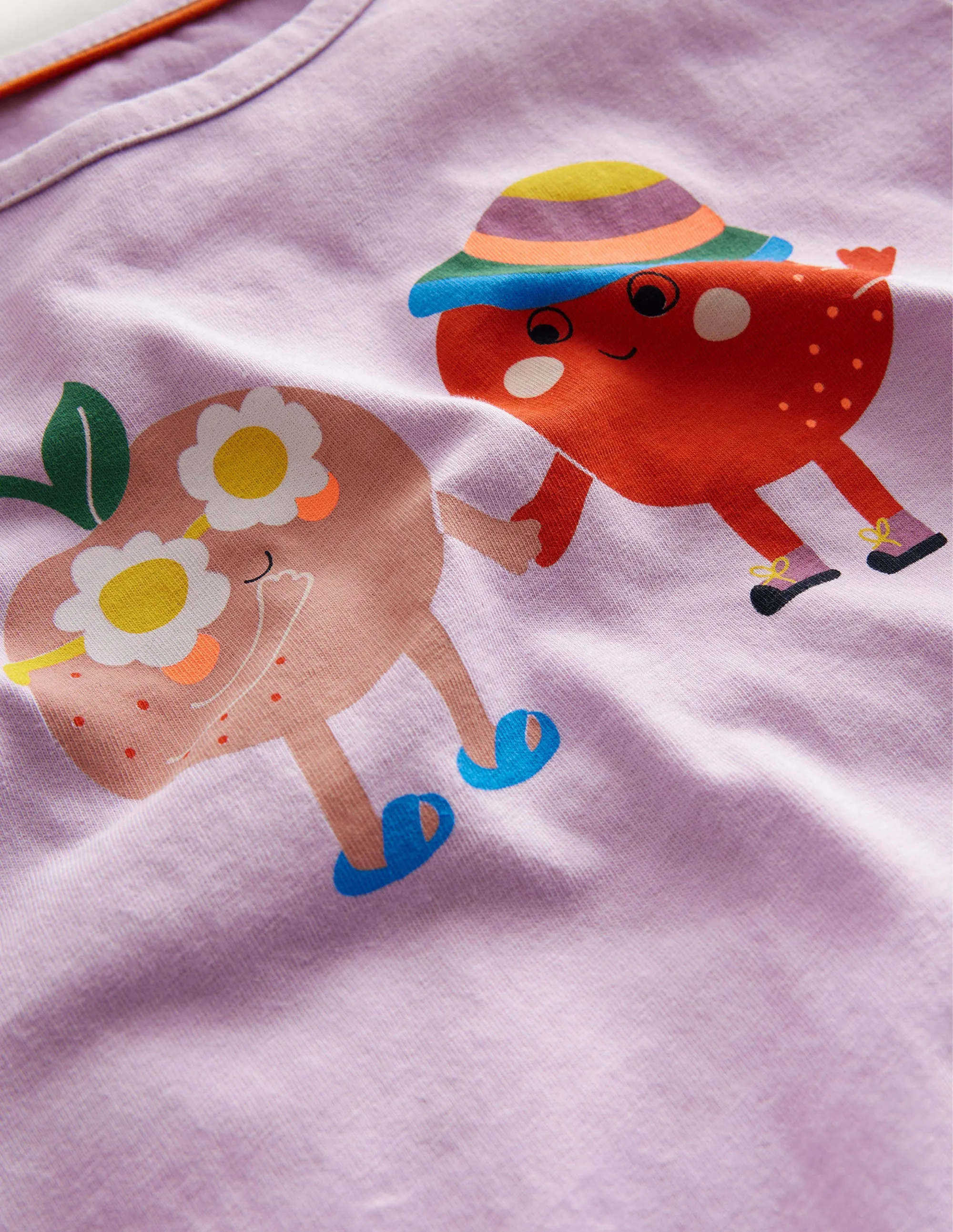 Printed Graphic T-Shirt-Sweet Pea Purple Peaches