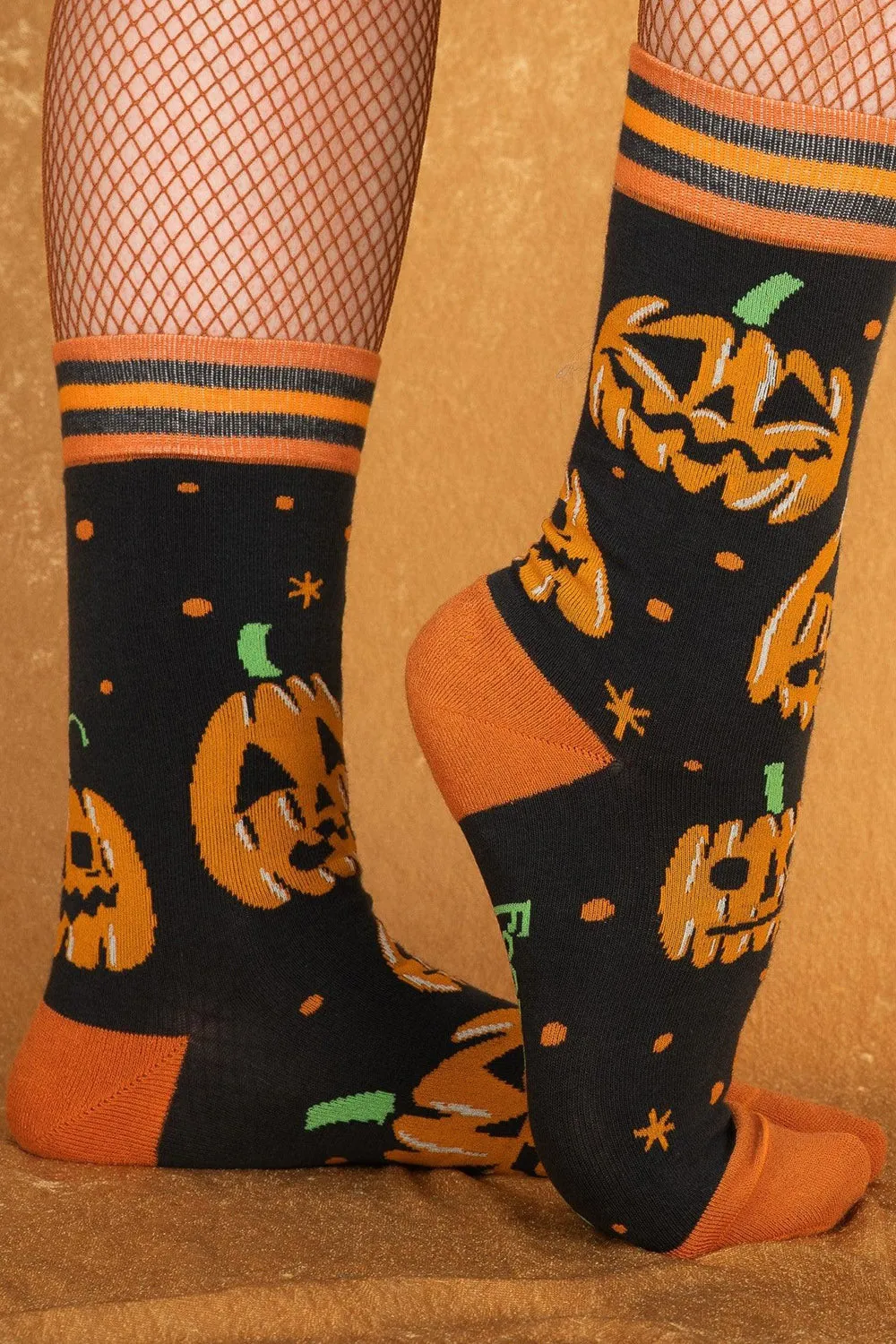 Vintage Jack-O-Lantern Pumpkin Crew Socks